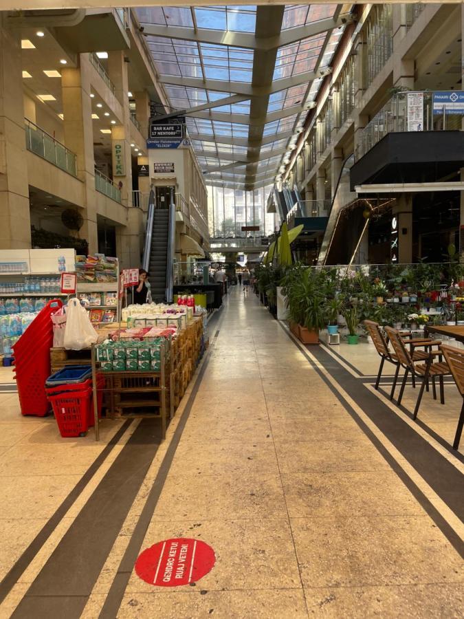 City Center Apartment Galeria 티라나 외부 사진