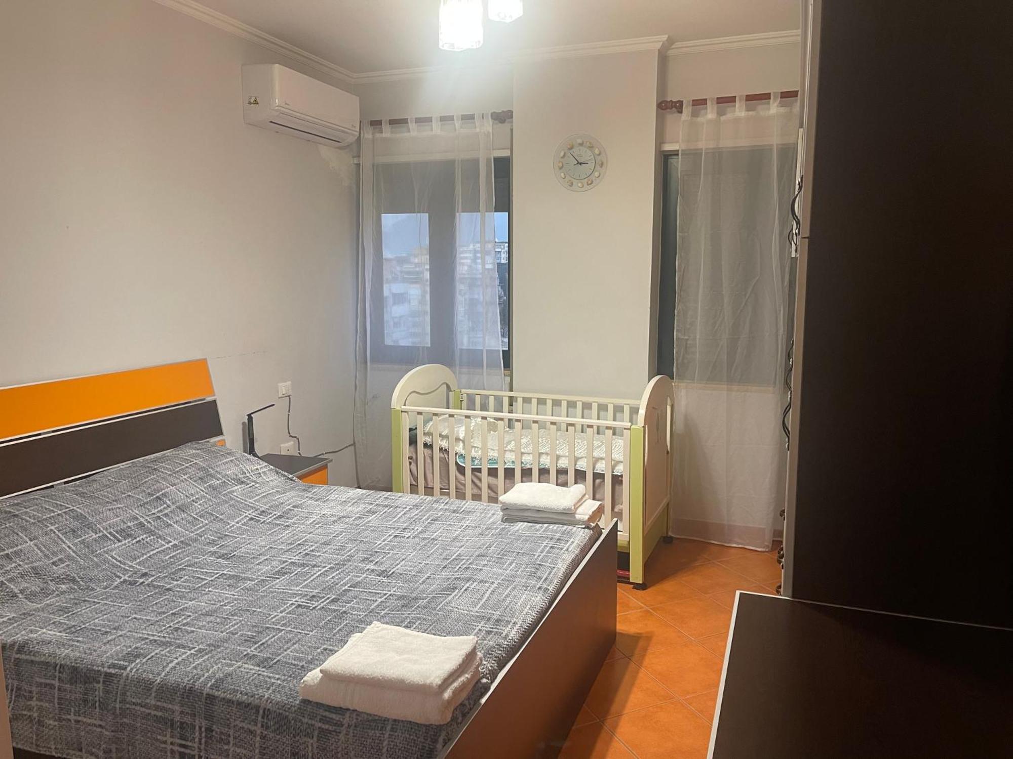 City Center Apartment Galeria 티라나 외부 사진