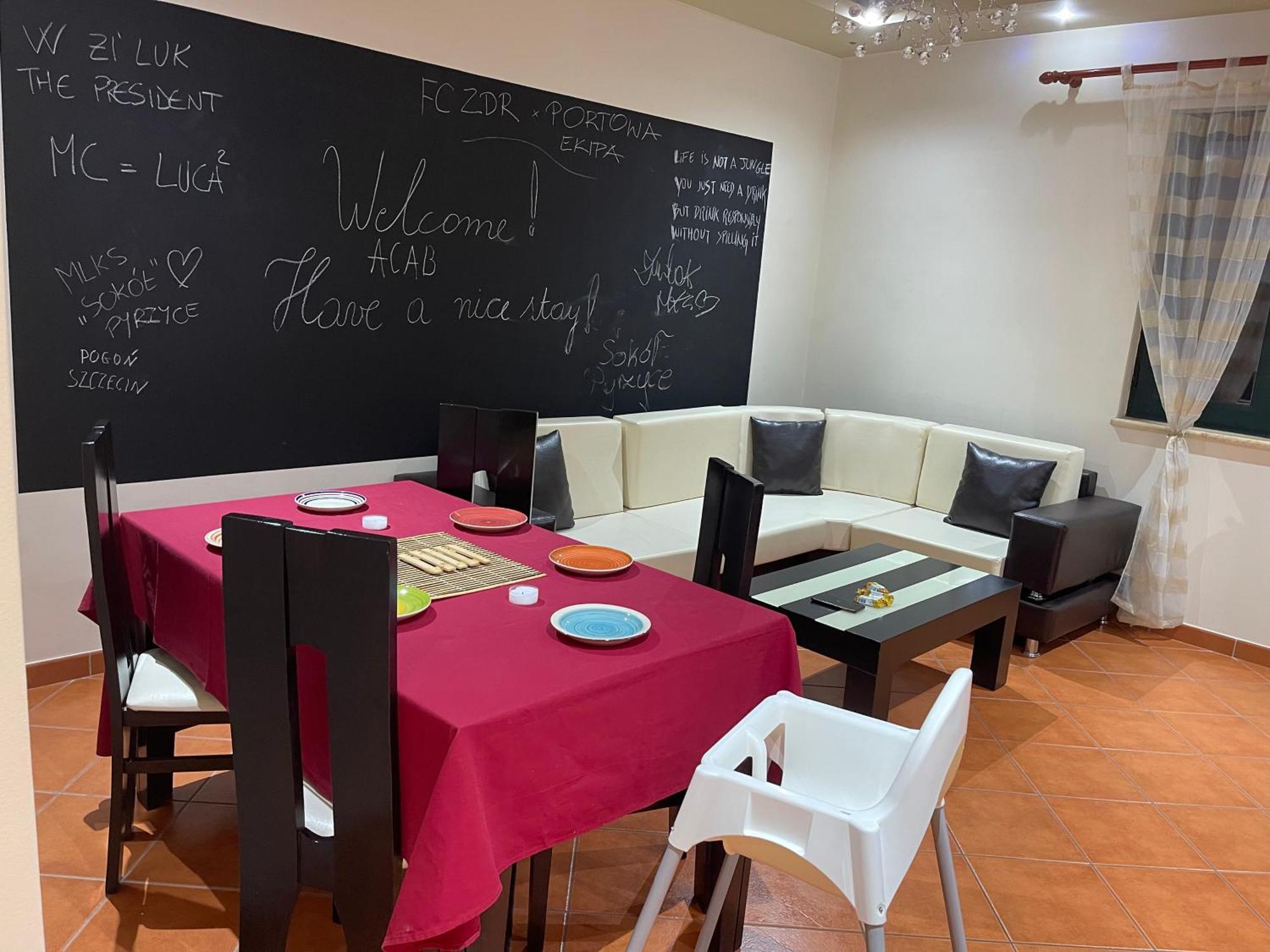 City Center Apartment Galeria 티라나 외부 사진