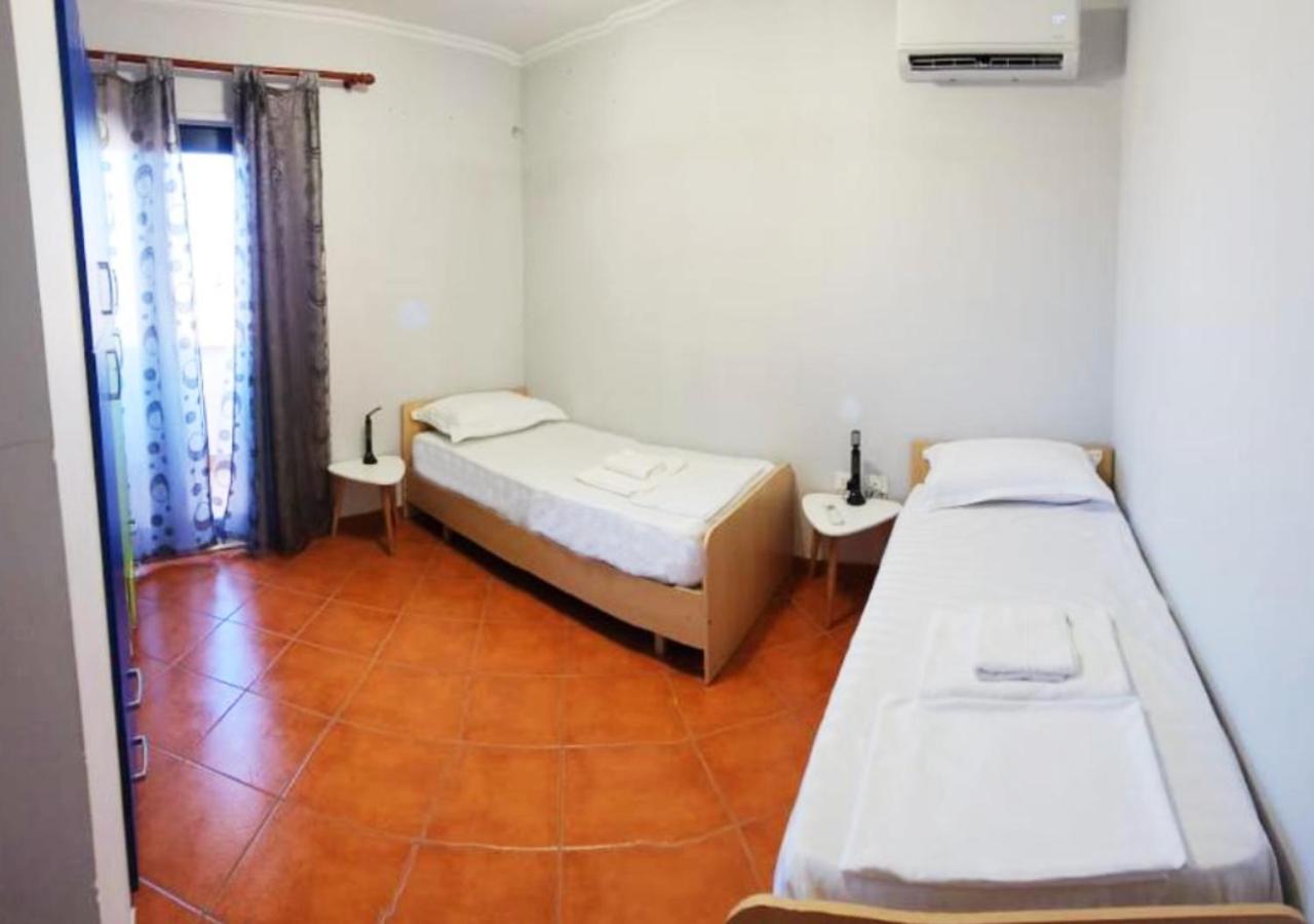 City Center Apartment Galeria 티라나 외부 사진