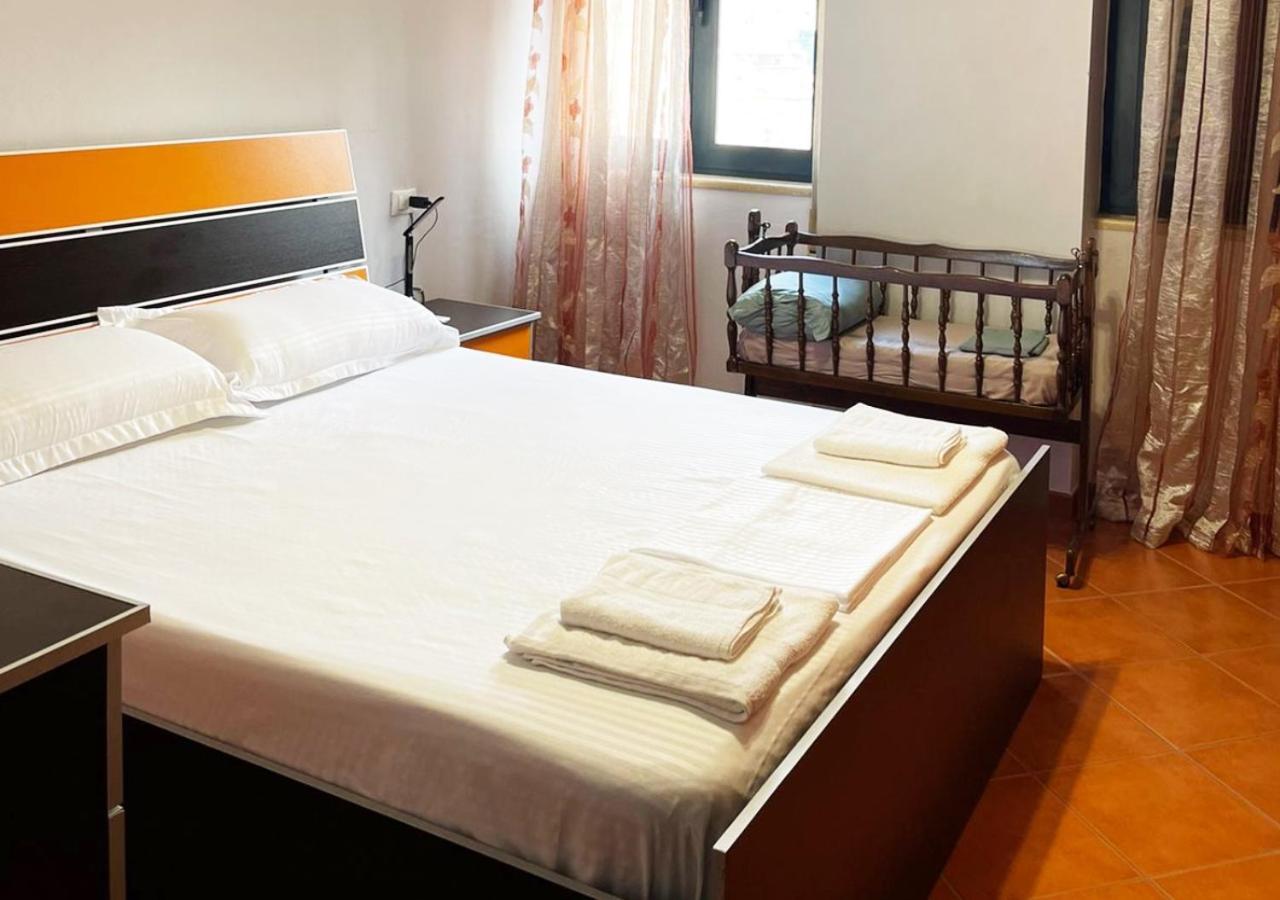 City Center Apartment Galeria 티라나 외부 사진