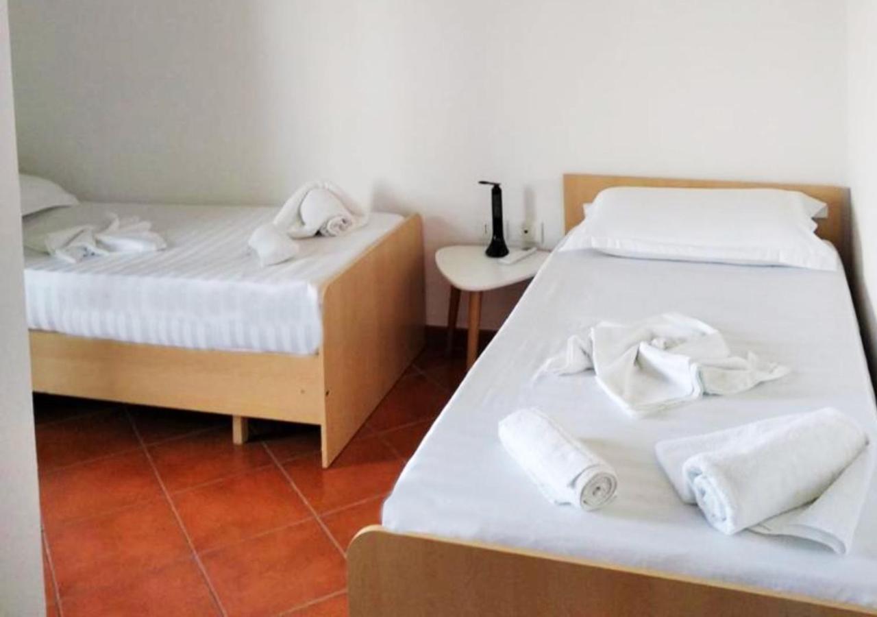 City Center Apartment Galeria 티라나 외부 사진
